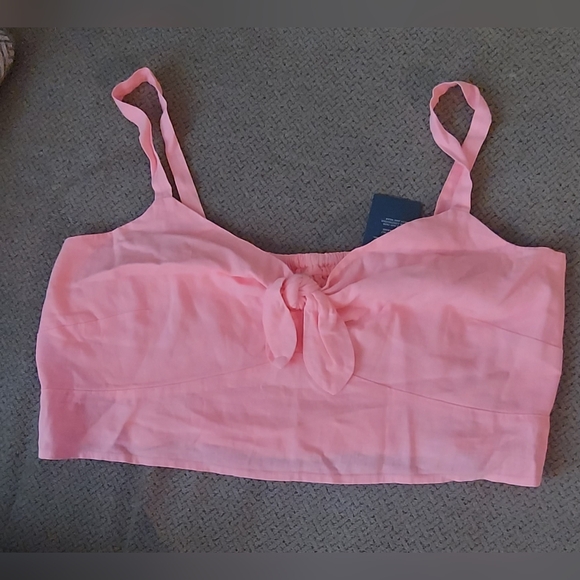 Universal thread crop top - Picture 1 of 2